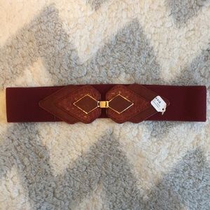 Red belt, NWT, S/M